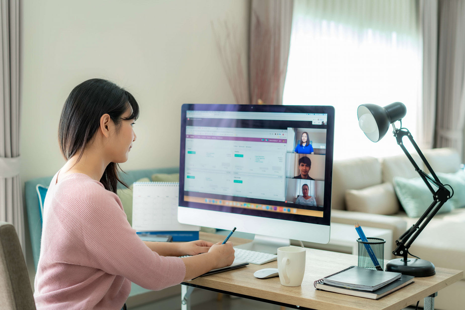 womanstockphoto | JLL Technologies